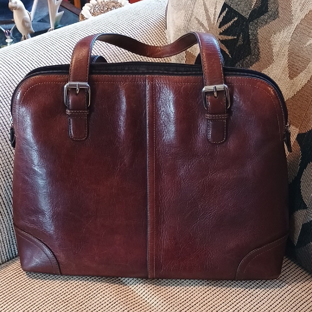 Vintage Fossil Genuine Leather Shoulder Tote